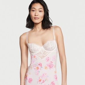 VS LINGERIE XL- NWOT